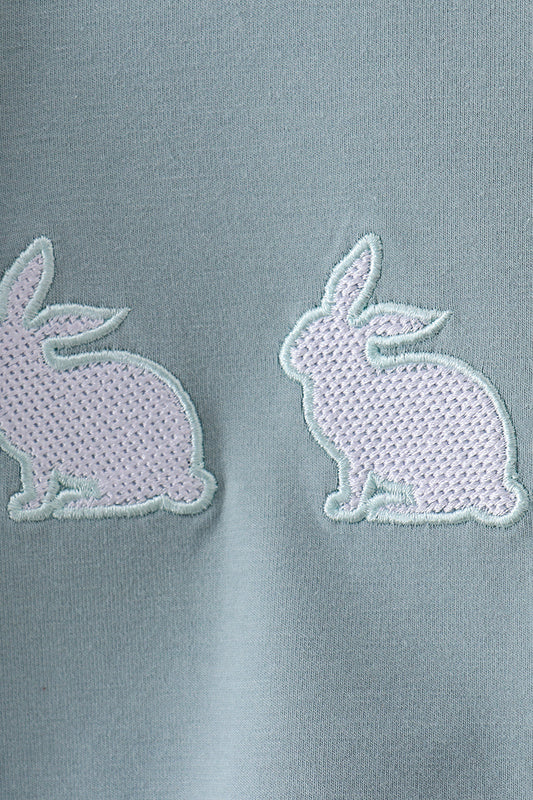 Blue bunny embroidery bubble
