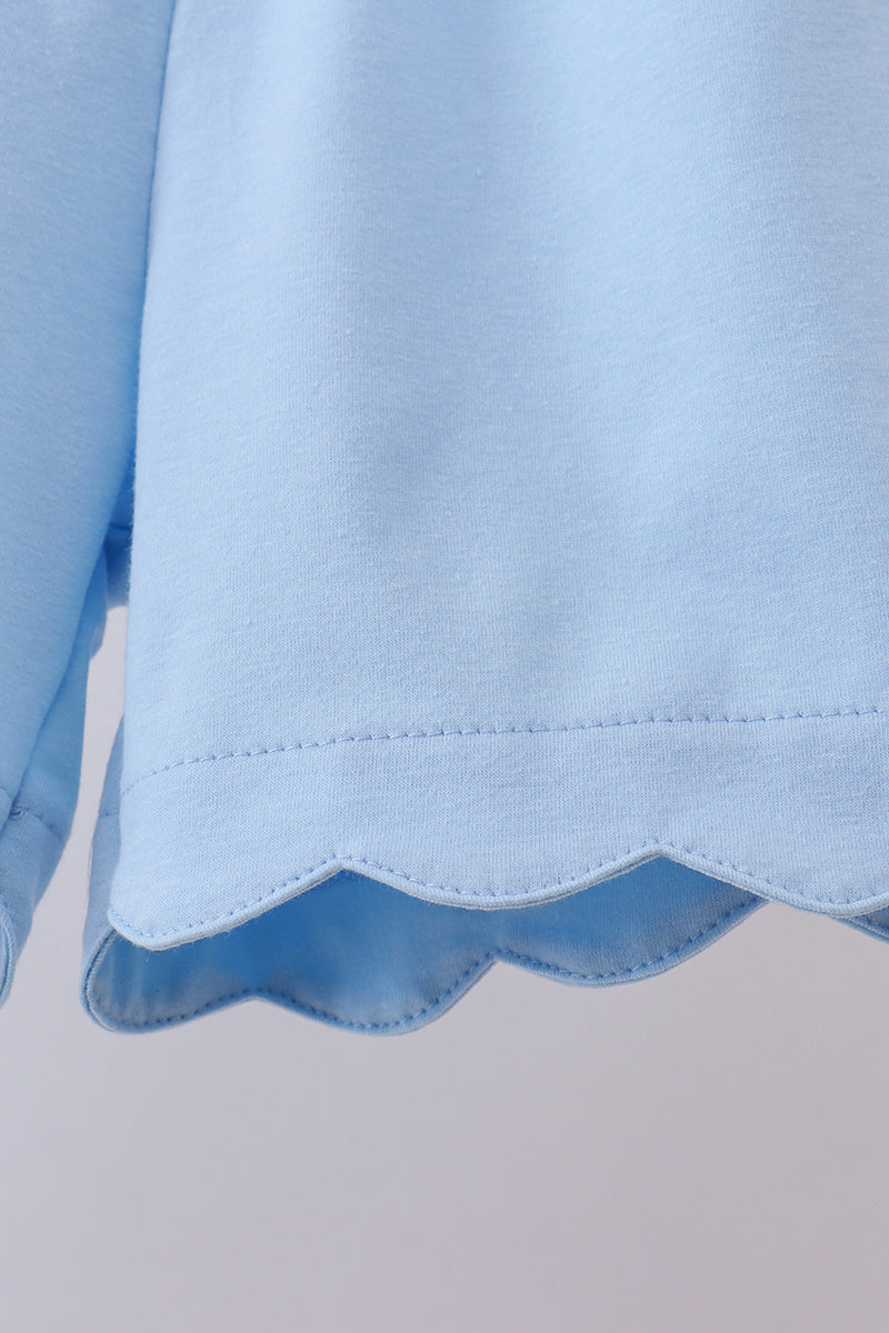 Blue bunny applique ruffle shorts set