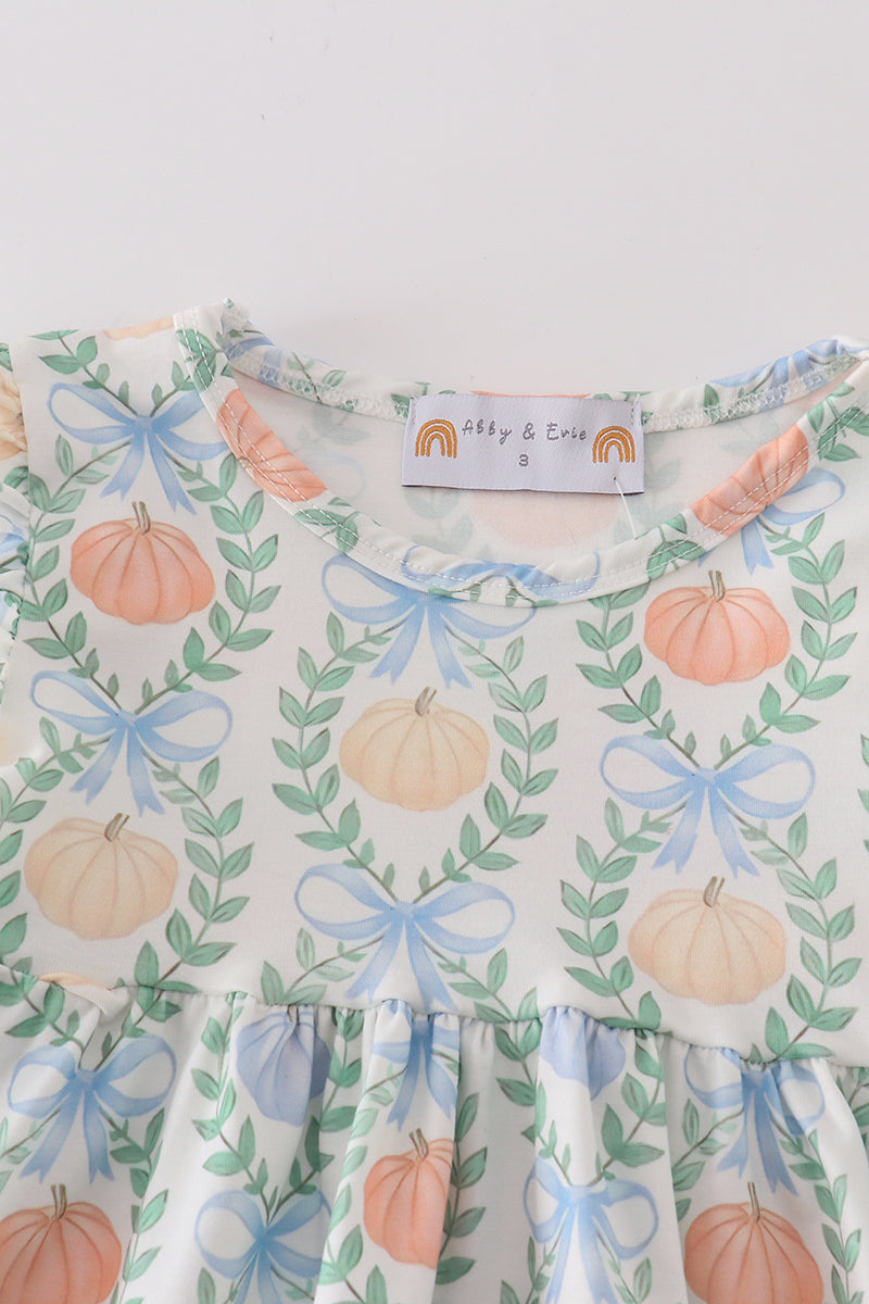 Green pumpkin bow print dress