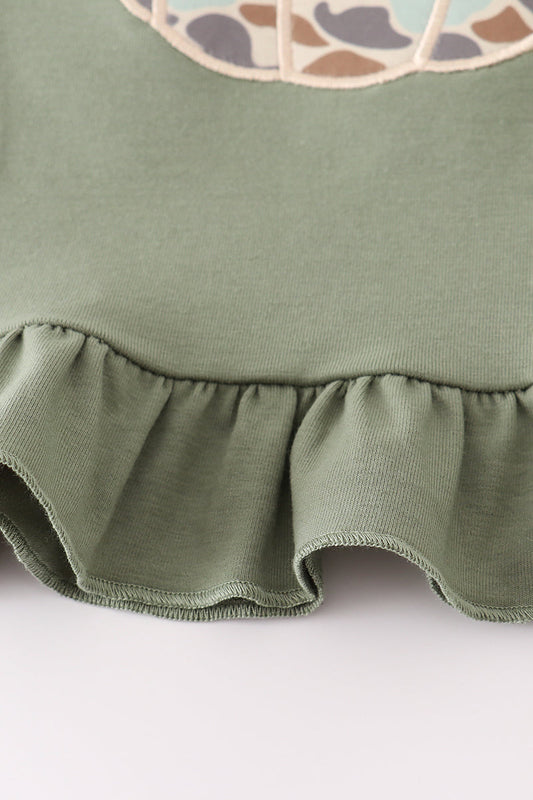 Camouflage print pumpkin applique ruffle bloomer set