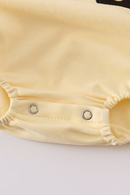 Yellow truck applique bubble