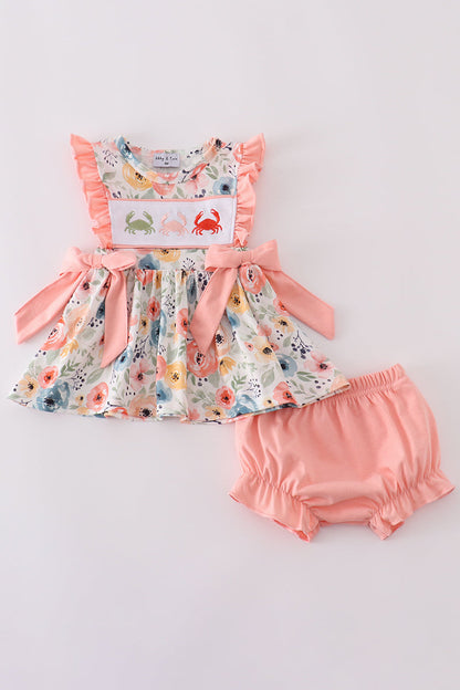Floral crab embroidery ruffle bloomer set
