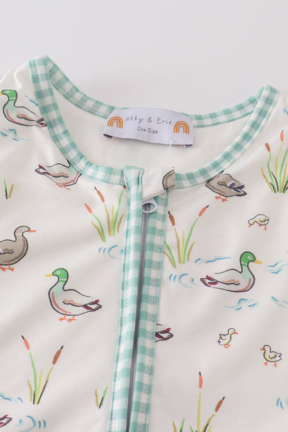 Sage duck baby gown