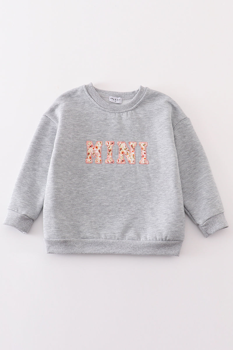 Gray MAMA&MINI applique fleece mom&me sweatshirt