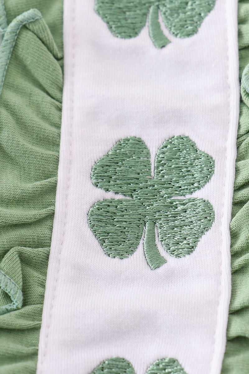 Green clover embroidery girl bubble