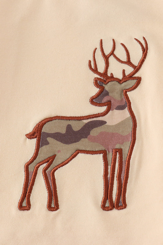 Camouflage deer applique pants set