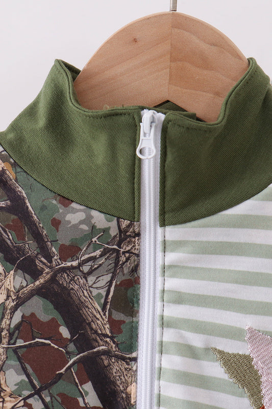 Camouflage duck embroidery pullover